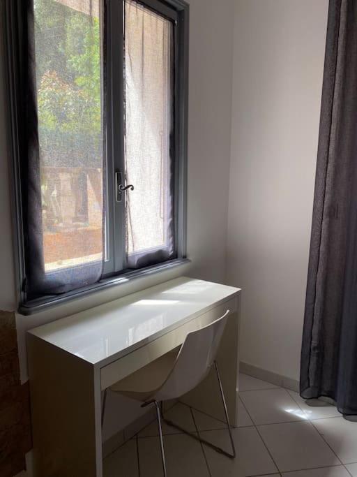 Villa Serenice - F2 Au Calme, Climatise, Wifi Et Parking Gratuit エクステリア 写真