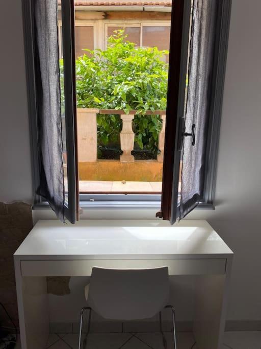 Villa Serenice - F2 Au Calme, Climatise, Wifi Et Parking Gratuit エクステリア 写真