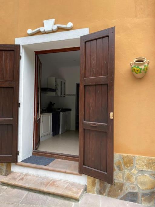 Villa Serenice - F2 Au Calme, Climatise, Wifi Et Parking Gratuit エクステリア 写真